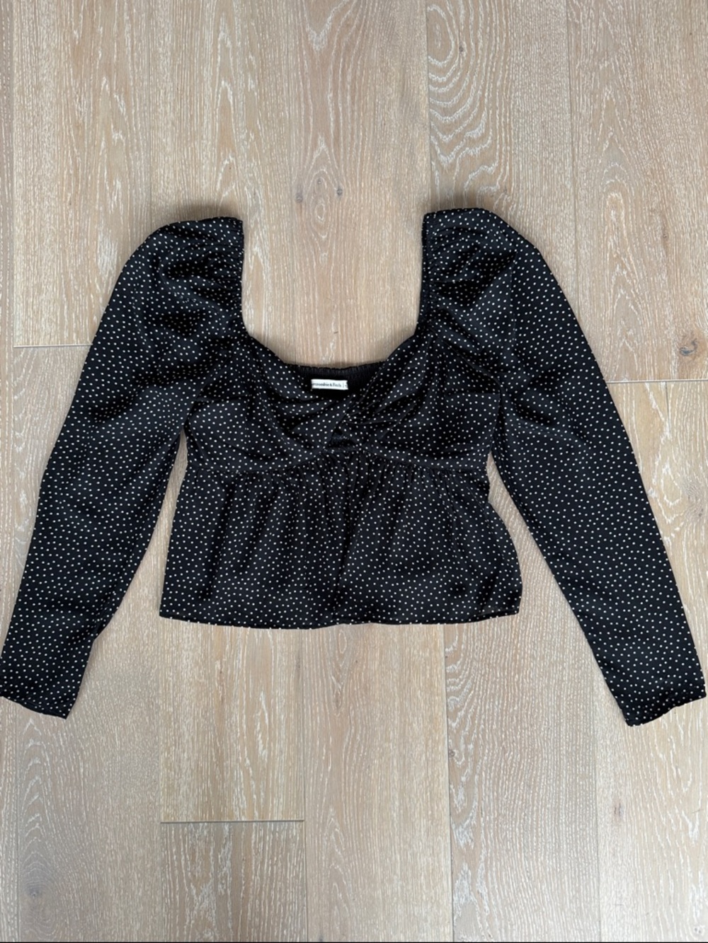 Abercrombie & Fitch Black & White Polka Dot Square Neck Long Sleeve Top.